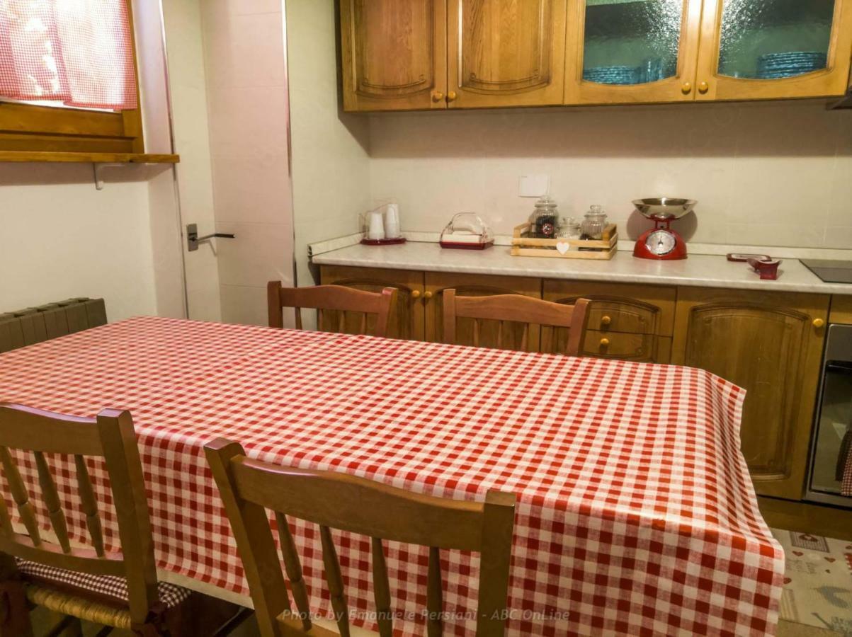 Casa Vacanze Nonna Angela 诺尔恰 外观 照片